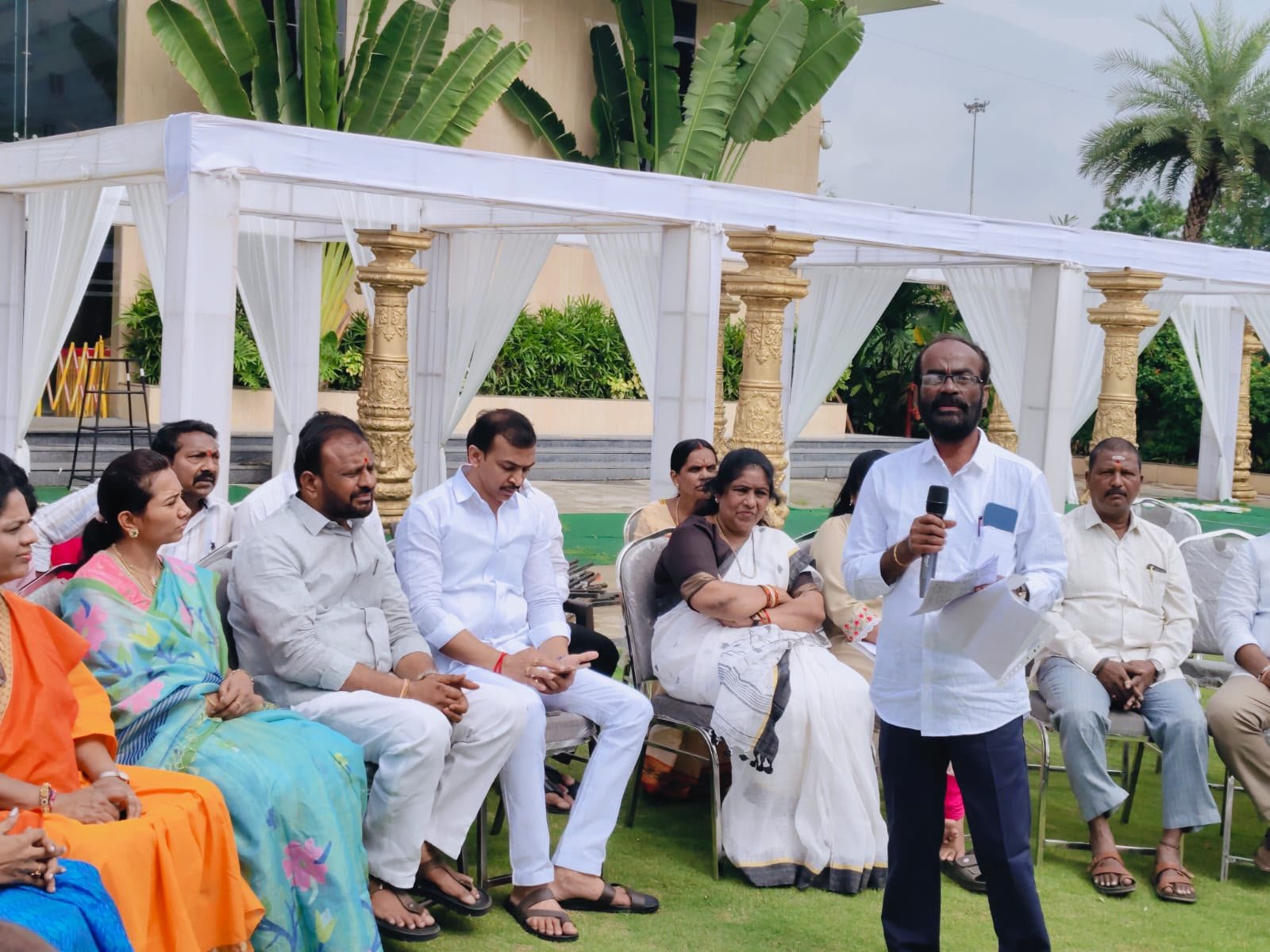 SIR రివ్యూ మీటింగ్ చిత్రం 2