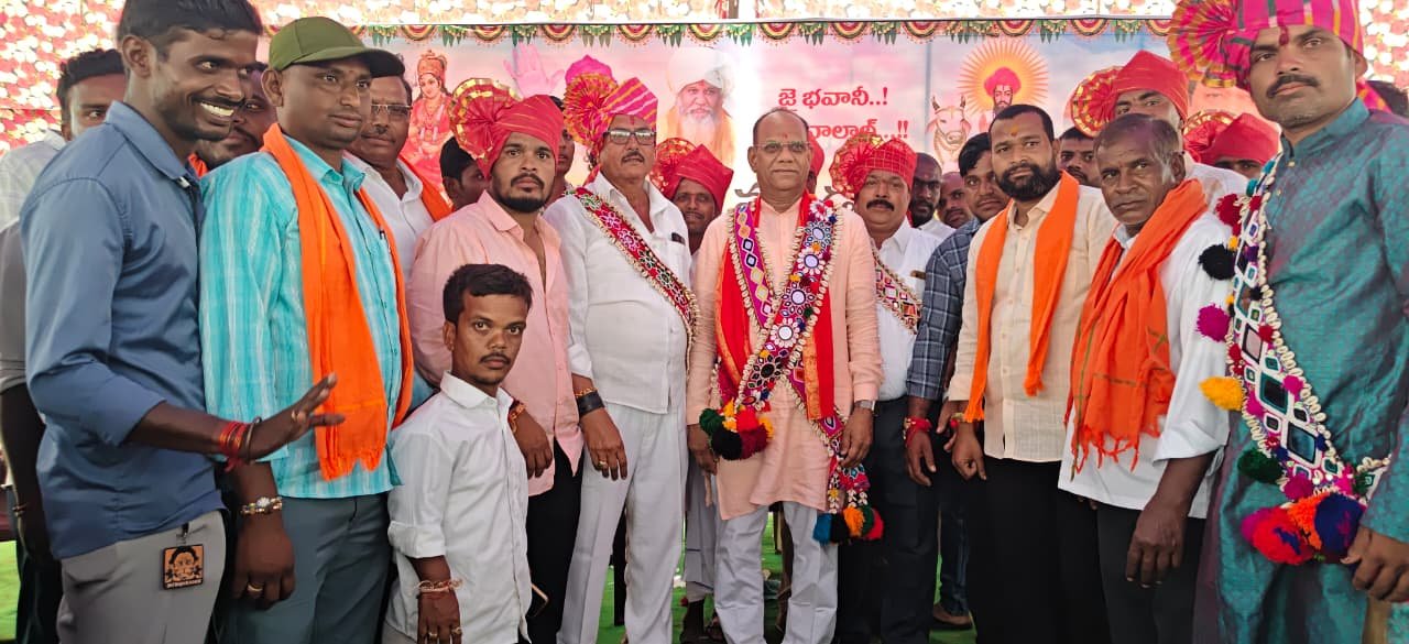 బంజారా నాయకులు లింగంపేట్