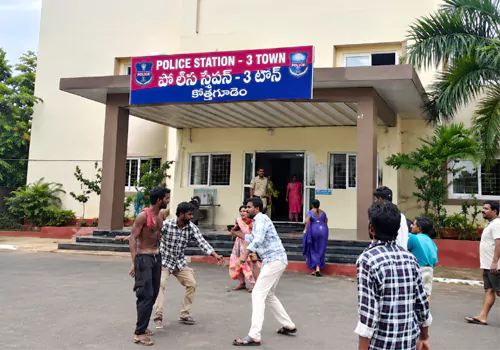 కరీంనగర్ 3 టౌన్ పోలీస్ స్టేషన్ భవనం