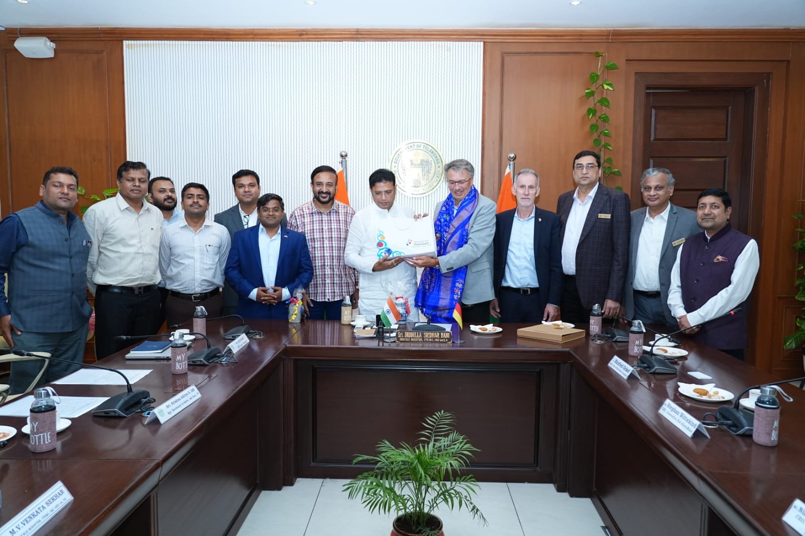 GIBA ప్రతినిధులతో ఎమ్మెల్యే మదన్ మోహన్ రావు సమావేశం