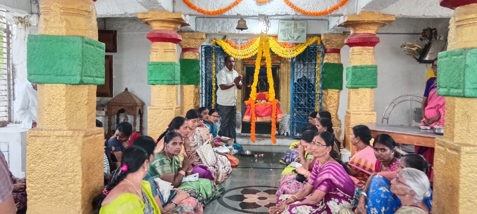 బీబీపేట వేణుగోపాల స్వామి ఆలయంలో శ్రీకృష్ణ జన్మాష్టమి తొట్టెల కార్యక్రమం