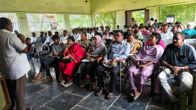 యెల్లారెడ్డి మండలం మీసాన్‌పల్లి రైతు వేదికలో VGPP తయారీపై శిక్షణ కార్యక్రమం
